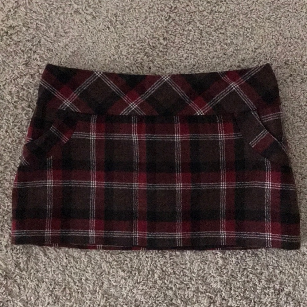 Lux Size 9 Wool Blend Skirt